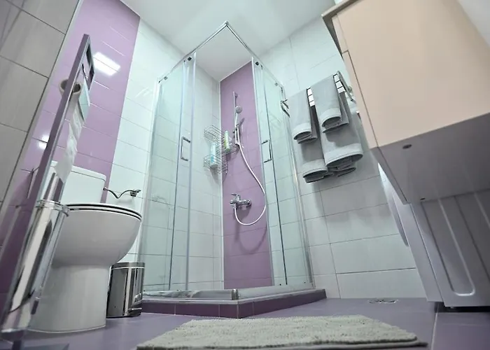 Sunny Downtown * Skopje