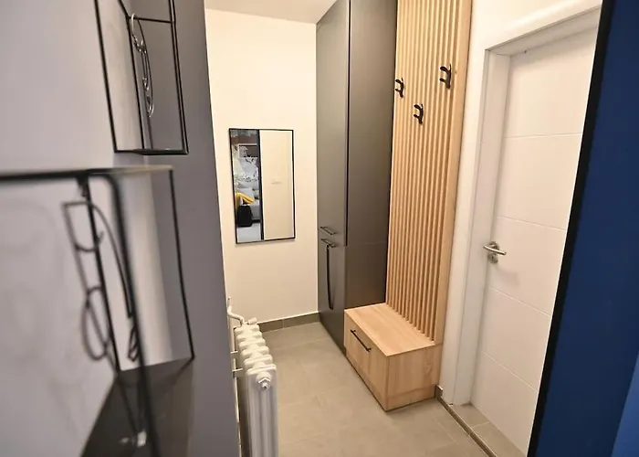 Sunny Downtown * Skopje