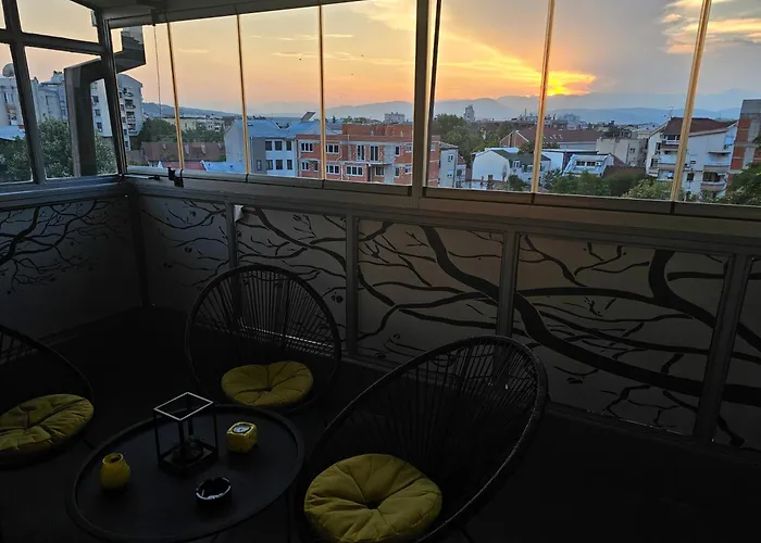 Apartment Sunny Downtown *